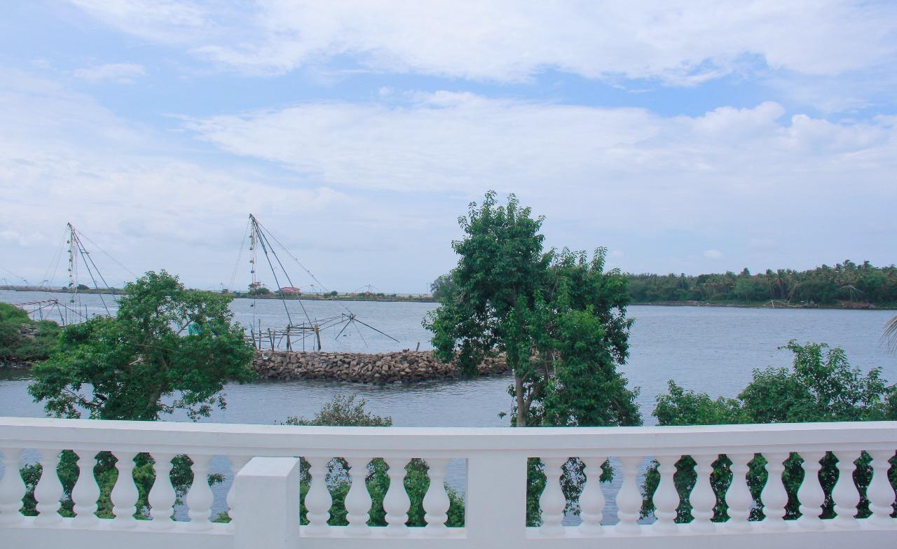 Готель Muziris Harbour View Kochi Екстер'єр фото